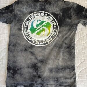 Quiksilver Black Gray Tie-Dye Tee with Green-Yellow Logo